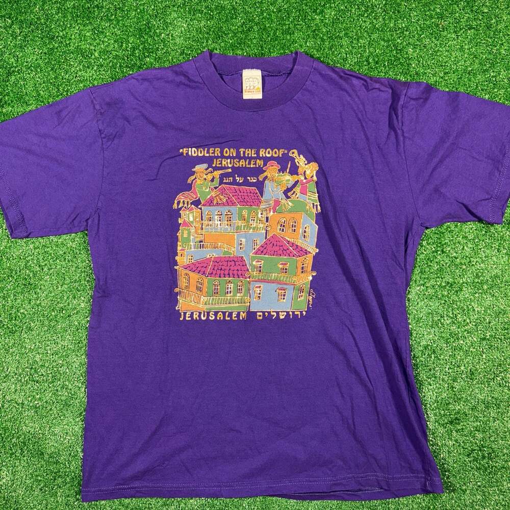 Vintage 1990s Fiddler on the Roof Jerusalem Graphic T-Shirt